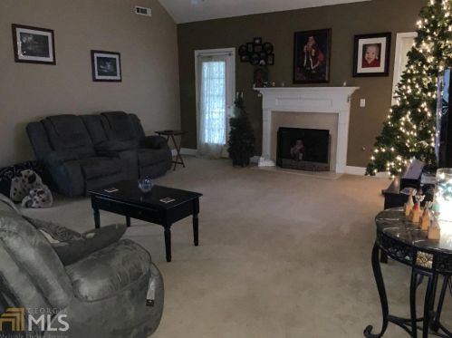 340 Mckibben Dr, Locust Grove, GA 30248-4013