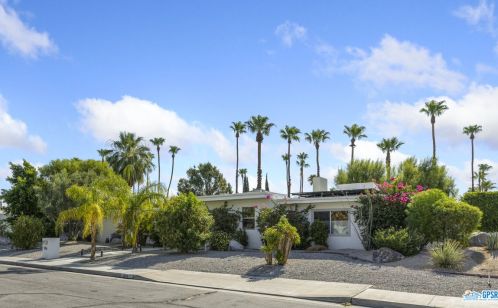 504 Tercero Cir, Palm Springs, CA 92262-6243