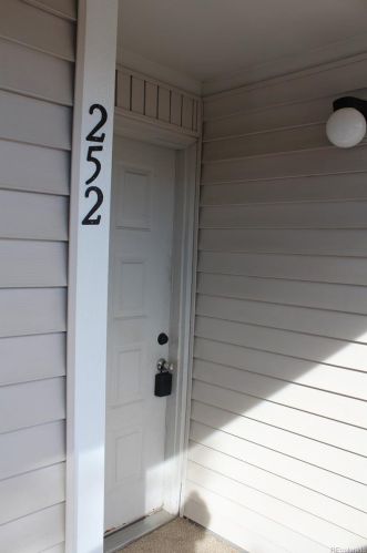 8654 Decatur St, Westminster, CO 80031-6617