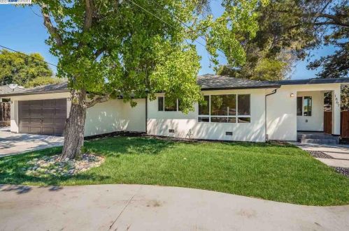 1867 Pleasant Hill Rd, Concord CA  94523-4040 exterior