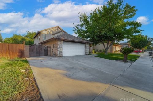 43302 Cottage Ln, Lancaster, CA 93536-5453