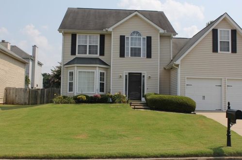 2815 Field Spring Dr, Lithonia, GA 30058-3853