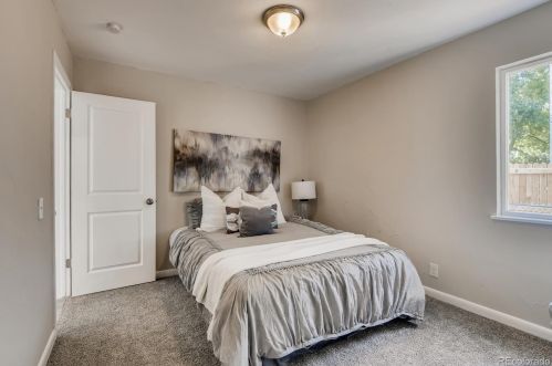 7387 Spruce St, Englewood CO  80112-1751 exterior