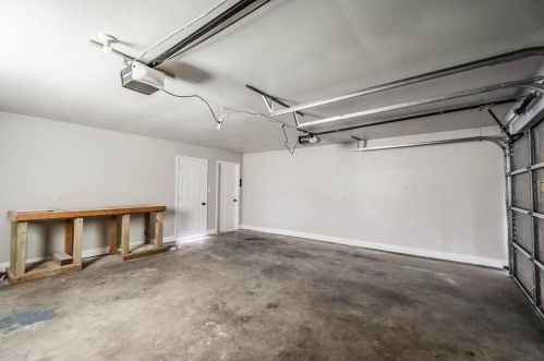 1008 Collins Rd, Richmond TX 77469-2745 exterior