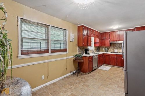 336 Bromack Dr, Atlanta GA  30315-8408 exterior