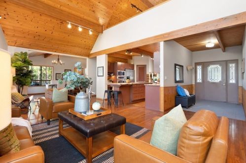 3013 Moshiron Dr, Michigan Bluff, CA 95631-9789
