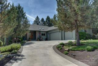 3174 Fairway Heights Dr, Bend, OR 97701-8350