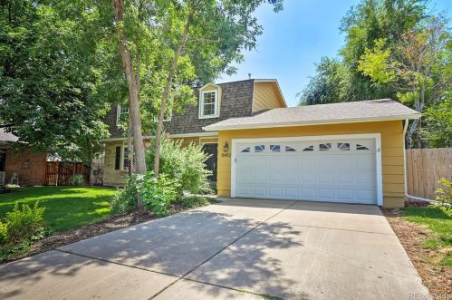 10412 Weaver Cir, Englewood CO  80111-5616 exterior