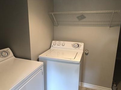 1228 Eleanor St, Austin TX  78721-2118 exterior