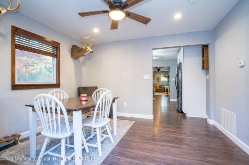 18 Francis Mills Rd, East Freehold NJ  07728-7944 exterior