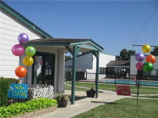 4830 Ray Bon Dr, San Antonio TX  78218-3900 exterior