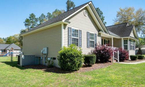 339 Byrd St, Barnwell, SC 29812-2045