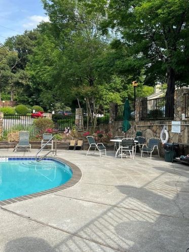 3425 Ivys Walk, Atlanta, GA 30340-4042