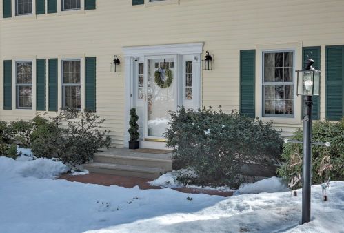 237 Chapman Rd, Keene, NH 03431-4300