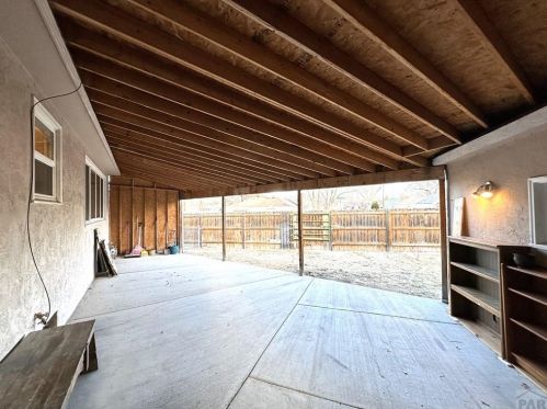 301 Kenwood Dr, Pueblo CO  81004-1623 exterior