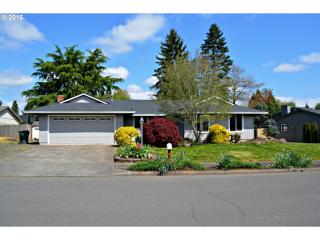 20815 Chiloquin Ct, Portland, OR 97229-2703