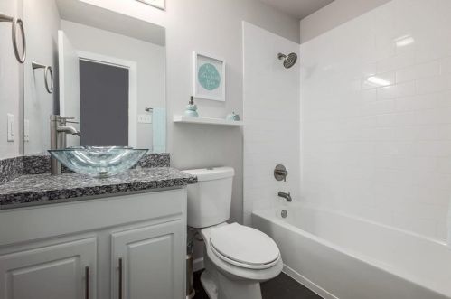 11608 Bittern Holw, Austin TX  78758-3501 exterior