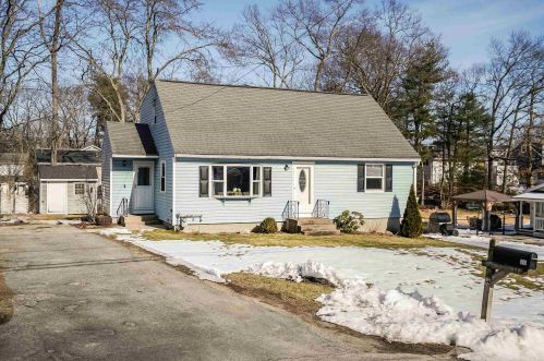26 Norwich Rd, Nashua, NH 03062-2006