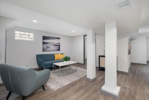 3329 Alexis Rd, Cincinnati OH  45239-4001 exterior