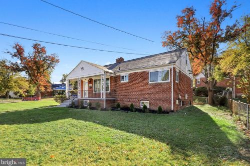 1515 Oakview Dr, Silver Spring MD 20903-2243 exterior