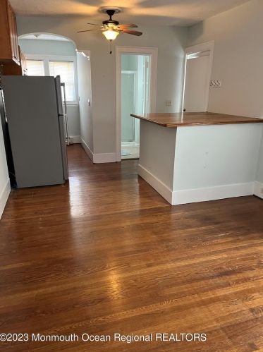 401 3rd Ave, Tinton Falls NJ  07712-6019 exterior