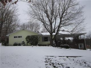 106 Weckerly Rd, Butler PA  16002-3945 exterior