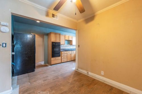 2130 Spinnaker St, Anaheim CA  92802-4930 exterior