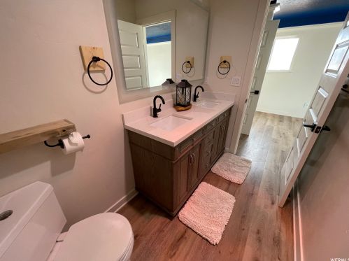 2103 900, Vernal UT  84078-8301 exterior