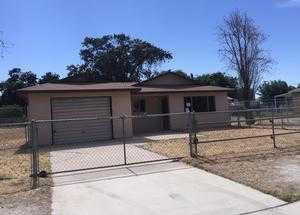 169 Smith Rd, Tipton, CA 93272-9575