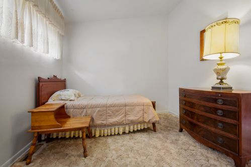 8457 North Ter, Niles IL  60714-2369 exterior