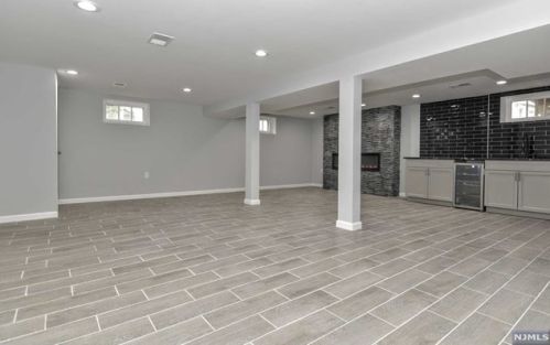 515 Anderson Ave, Wood-Ridge NJ  07075-2309 exterior