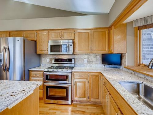 14350 Peninsula Point Dr, Prior Lake, MN 55378-2280