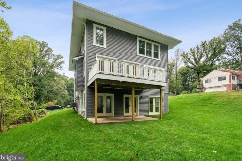 10601 Greenacres Dr, Silver Spring MD 20903-1214 exterior