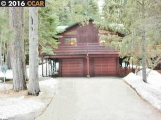 12784 Rainbow Dr, Truckee, CA 96161-2612