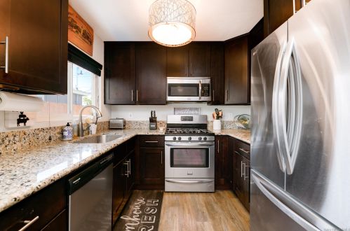 13037 Mountain Dr, Lakeside, CA 92040-3337
