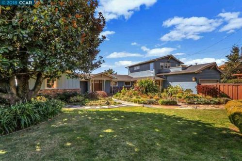 36 Kensington Ct, Berkeley, CA 94707-1010