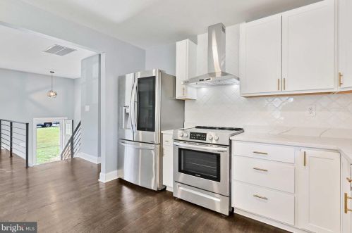 2713 Fallsmont Dr, Fallston MD  21047-2248 exterior