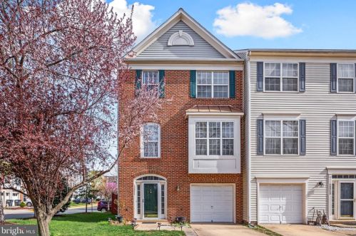 13211 Coppermill Dr, Herndon, VA 20171-3235
