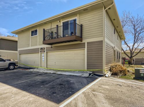1250 Monaco Pkwy, Denver CO  80224-2841 exterior