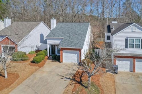 1078 Daventry Xing, Holly Springs, GA 30188-7131
