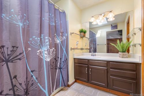 1864 Quintero Way, Aurora CO 80013-3229 exterior