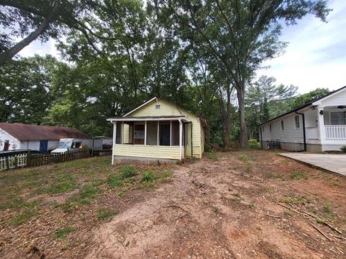 3117 Larose St, Atlanta, GA 30344-4527