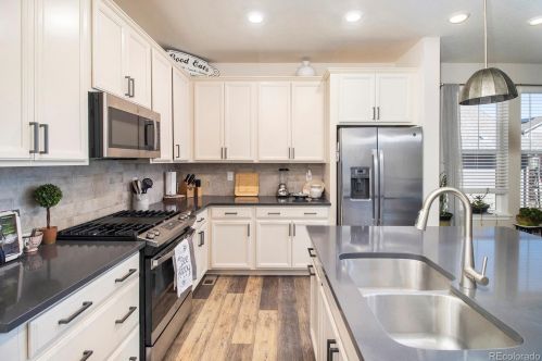 8164 Ider Ct, Denver CO  80016 exterior