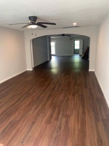 210 6th St, Morgans Point TX  77571-4904 exterior
