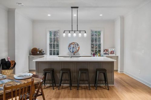 1116 Moores Mill Rd, Atlanta GA  30327-1634 exterior