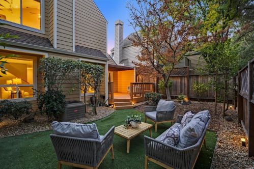 1306 Creekside Ct, Healdsburg, CA 95448-3360