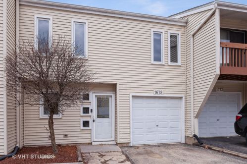 1675 Cove Ct, Naperville, IL 60565-2476