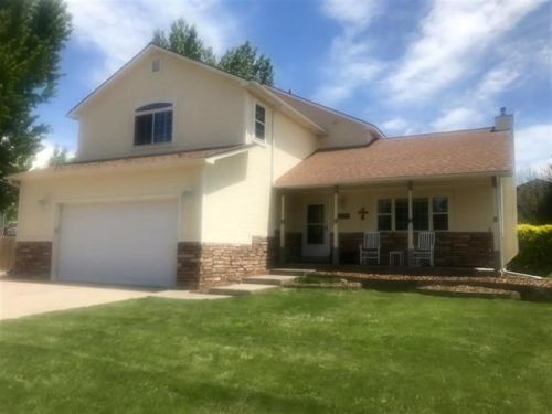 402 Golden Dr, Silt, CO 81652-8618