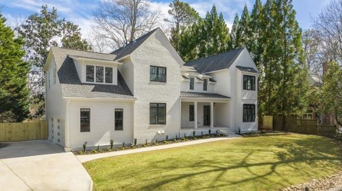 2731 Arden Rd, Atlanta GA  30305-1913 exterior