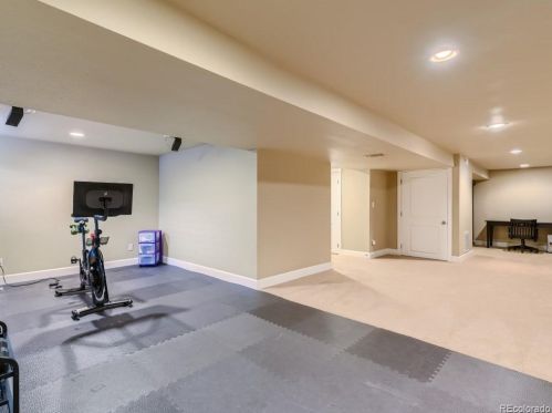 7849 Valentia St, Englewood CO 80112-3338 exterior